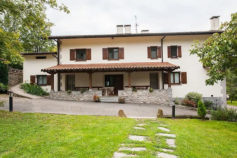 Farm stay Zubeltzu Torre Villa Zumaia Spain